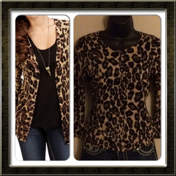LOFT Tops - Leopard print Loft button down cardigan
