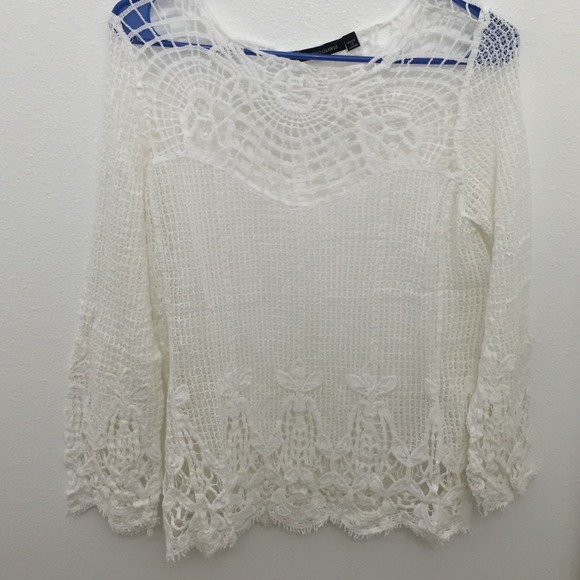 Long sleeve top sheer crochet lace Loose comfy fit - Picture 3 of 4