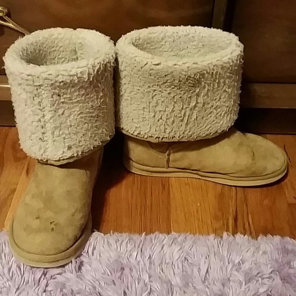 Tan boots