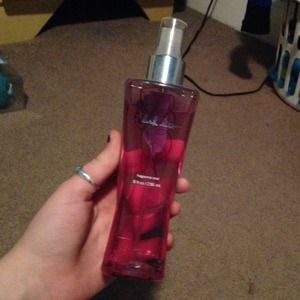Bath and Body Works Dark Kiss