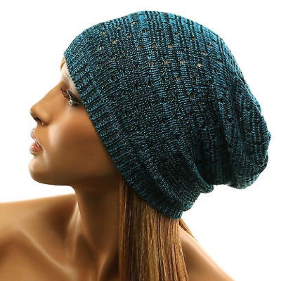 NWOT SOFT KNIT LONG BEANIE SLOUCHY SKULL HAT GREEN - Picture 2 of 3