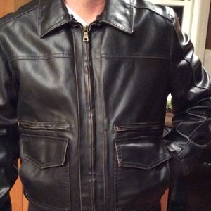 NWOT MENS. Tommy Hilfiger Leather Coat