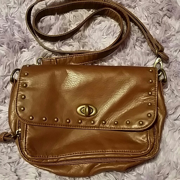 Brown lether handbag