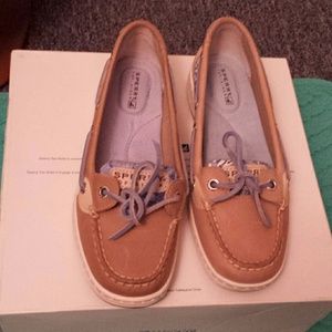 Cutest boat shoesssssss everrr. Cheapest price