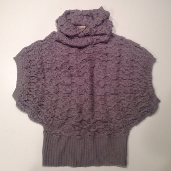 Cowl neck sweater - Picture 1 of 4
