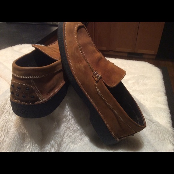 Mens TODS LOAFERS/ worn 2x at best!👍