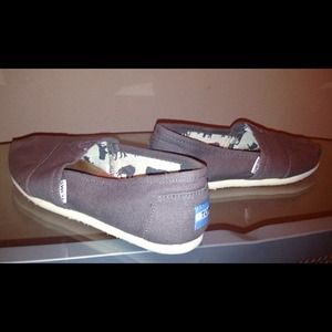 Nordstrom Ash Canvas TOMS - Size 6