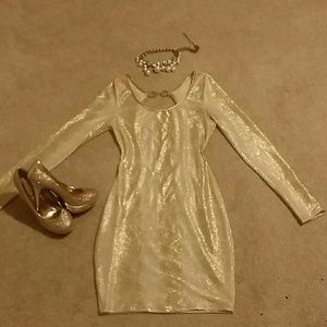 X SOLD X Sexy golden NYE dress