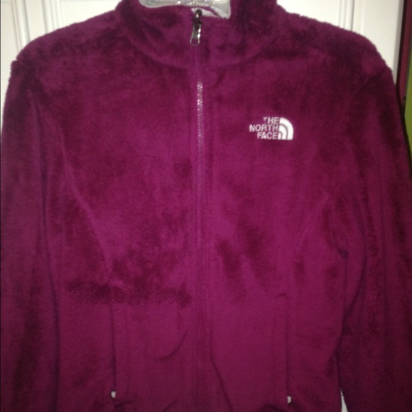 Womens pink north face osito jacket XS gently used