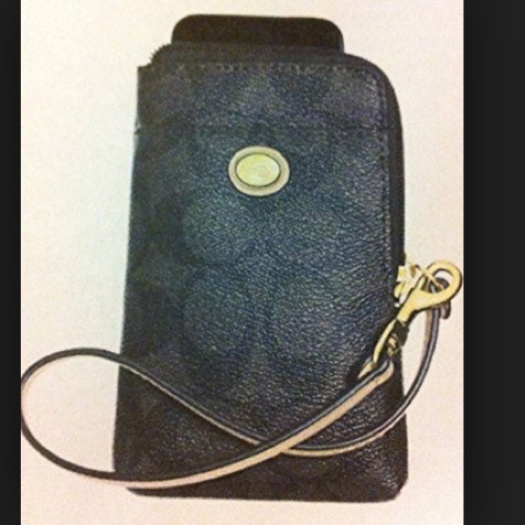 Coach Handbags - Coach Peyton universal cell phone wallet