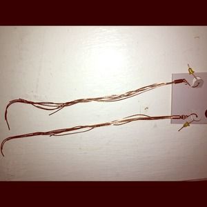 Be glam rose gold earrings!