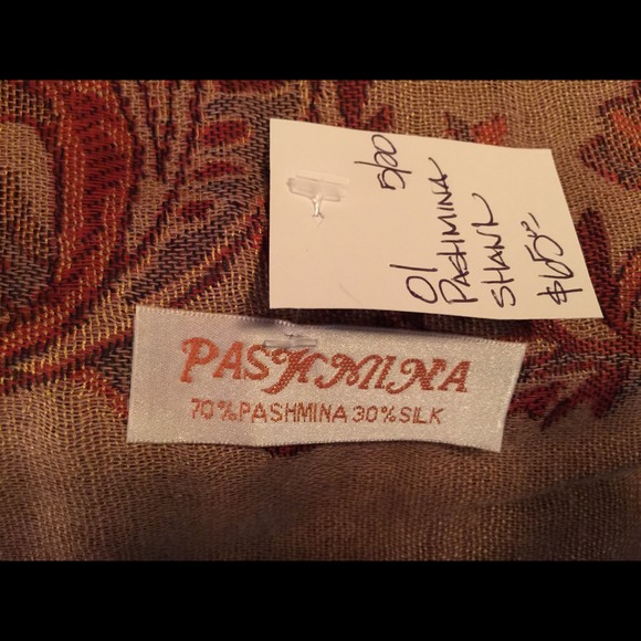 PASHMINA Scarf - Picture 3 of 3