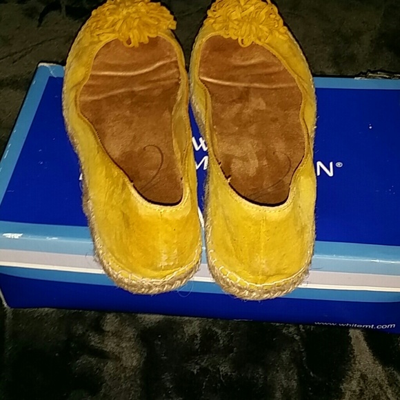Shoe - Picture 3 of 4