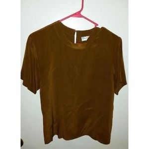 Bronze colored Oscar dela Renta shirt