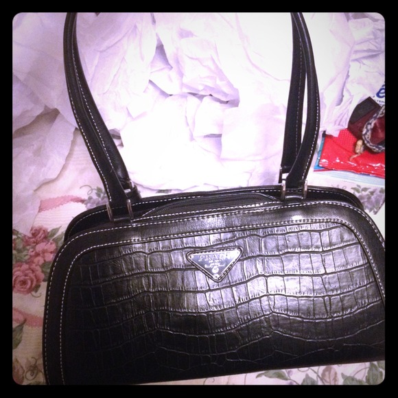 Black purse