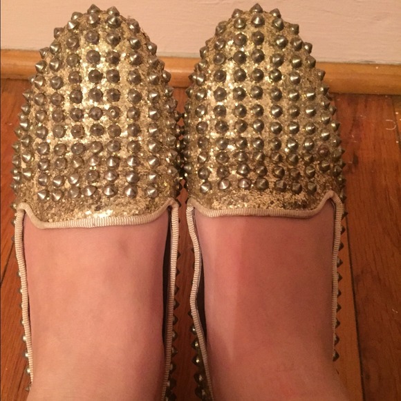 Gold studded Steve Madden flats loafers.