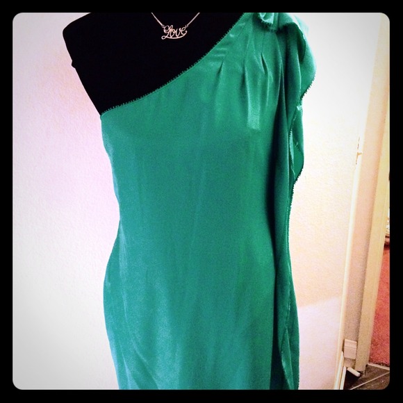 Jessica Simpson dress