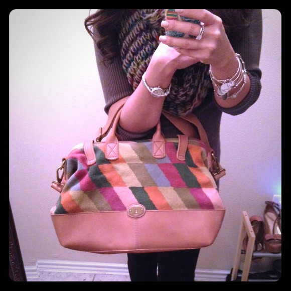 Fossil Handbags - Fossil purse!!! 🎀🎀🎀
