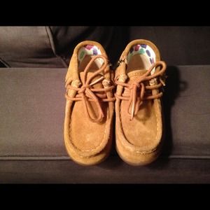 Toddlers Ugg's moccasins boots
