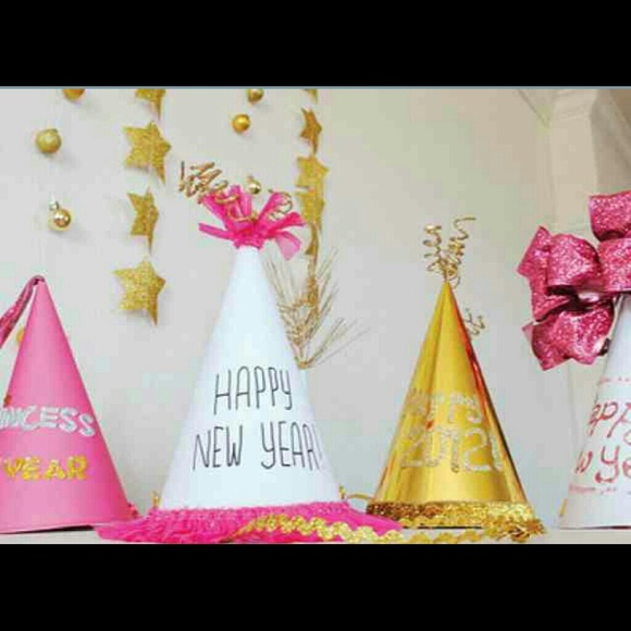 🎉🎉BOGO Happy new year! SALE!!!🎉🎉