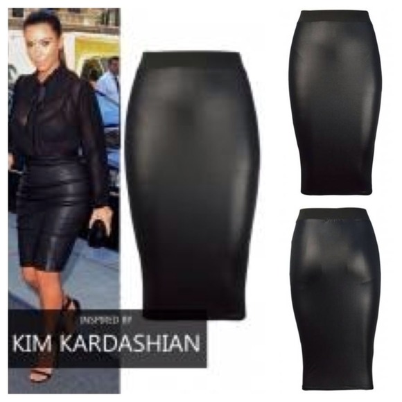 Skirt  💕 🎉Back In Stock🎉