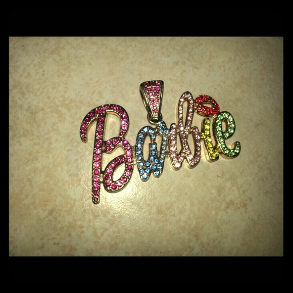Nicki minaj Barbie necklace