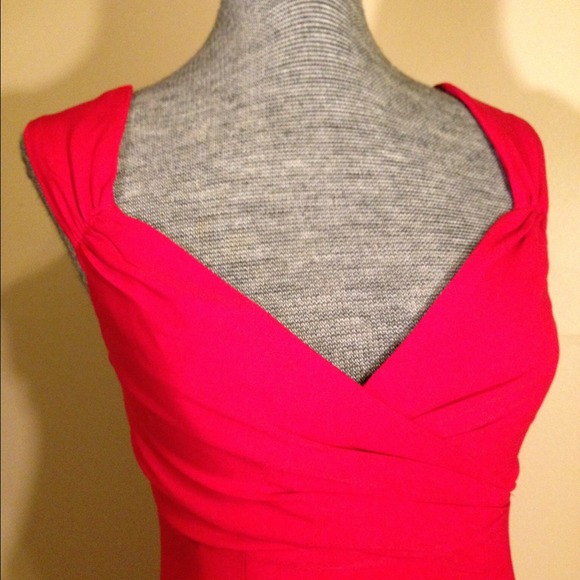 Red Dress (ModCloth) - Picture 2 of 4