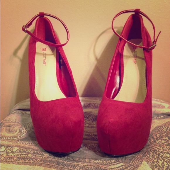 Dark Pink Heels