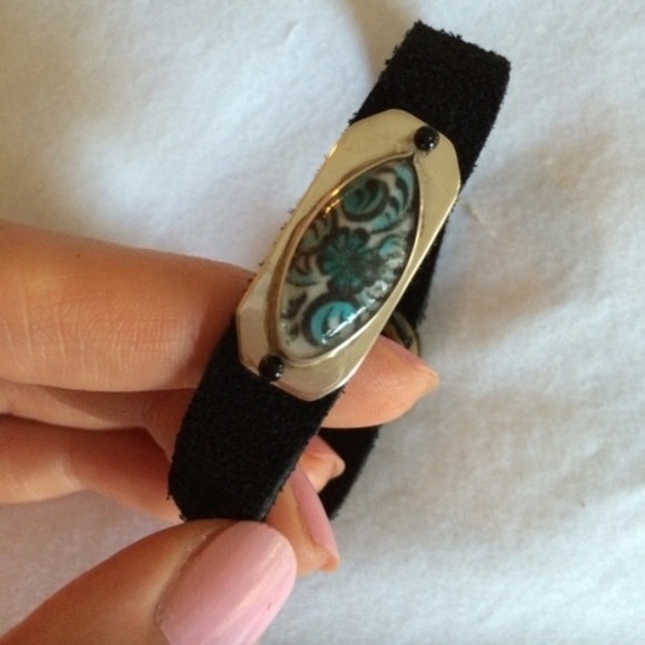 Bracelet with turquoise stone
