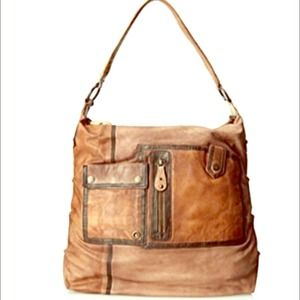 Beautiful brown leather bag! Super soft