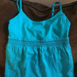 Lululemon size 4/6 turquoise tank