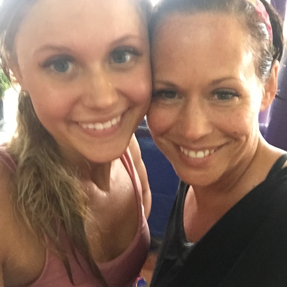 Welcome to my Closet! - Picture 7 of 7