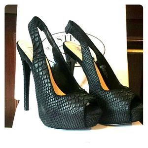 Steve Madden shoes