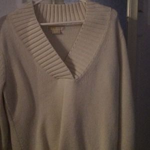 White off-white long sleeve sweater top