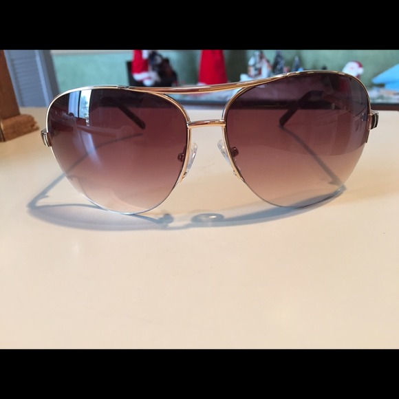 Guess aviators. Brand new
