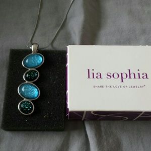 Lia Sophia necklace