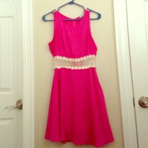 E&I pink dress