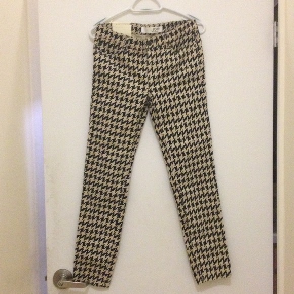 Houndstooth skinny pants