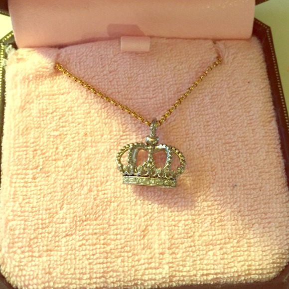 Juicy crown necklace