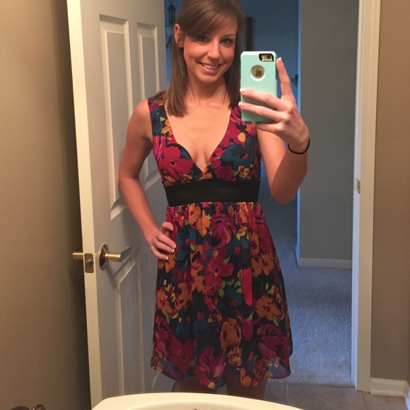 🌺Floral Dress🌸 - Picture 1 of 4