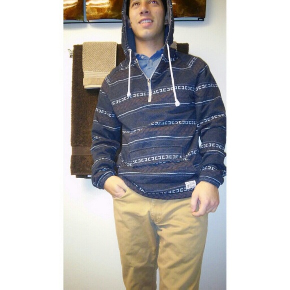 Vans pull over hoodie