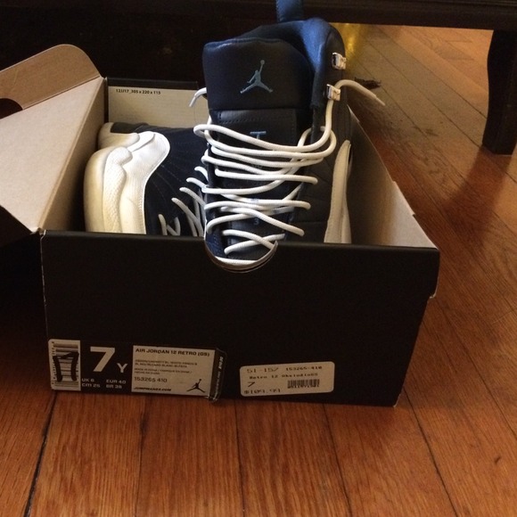 Obsdn air jordan 12s