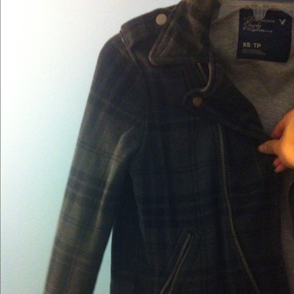 Plaid jacket - Picture 2 of 4