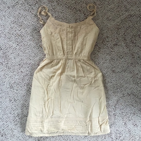 Forever 21 Beige Dress