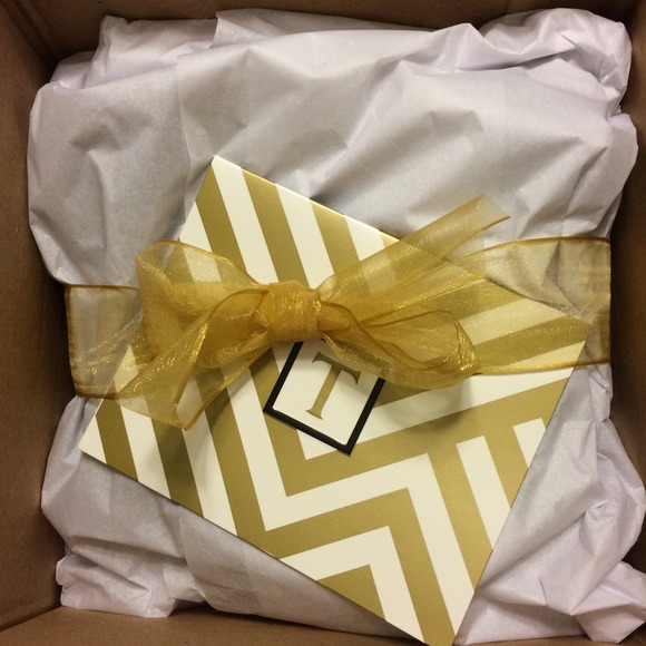 ๐Meet the Posher!๐ - Picture 2 of 3