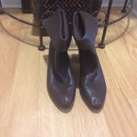 Brown boots