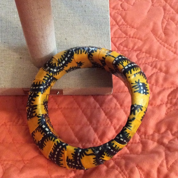 Kente Bracelets 2 for 1.... - Picture 3 of 4