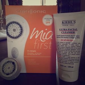 Mia 1 Clarisonic+ extra brush head, Kiehls Cleanse