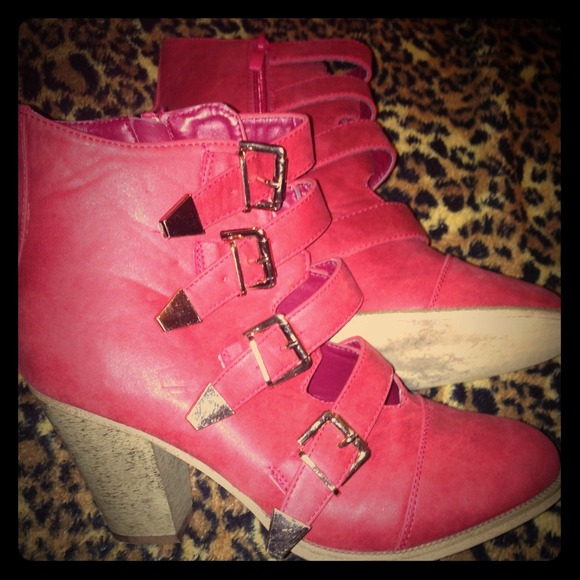Red Ankle boots