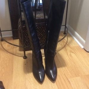 Tall leather knee boots